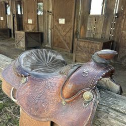 15 inch trail saddle