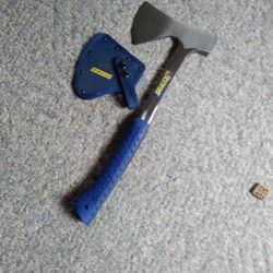 ESTWING.   CAMPERS  16 INCH  HATCHET &  SHEATH. NEW NEVER USED. 