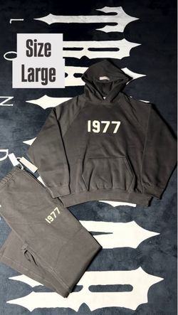 Essentials 1977 Set