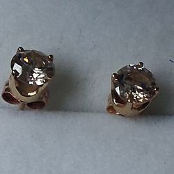 1 CT. Yellow Diamond Earings Paid 4000.00