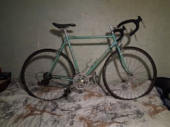 1998 Bianchi Campione D' Italia Campagnolo Road Bike