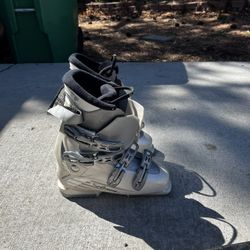 Women’s Salomon Breeze Irony Ski Boots