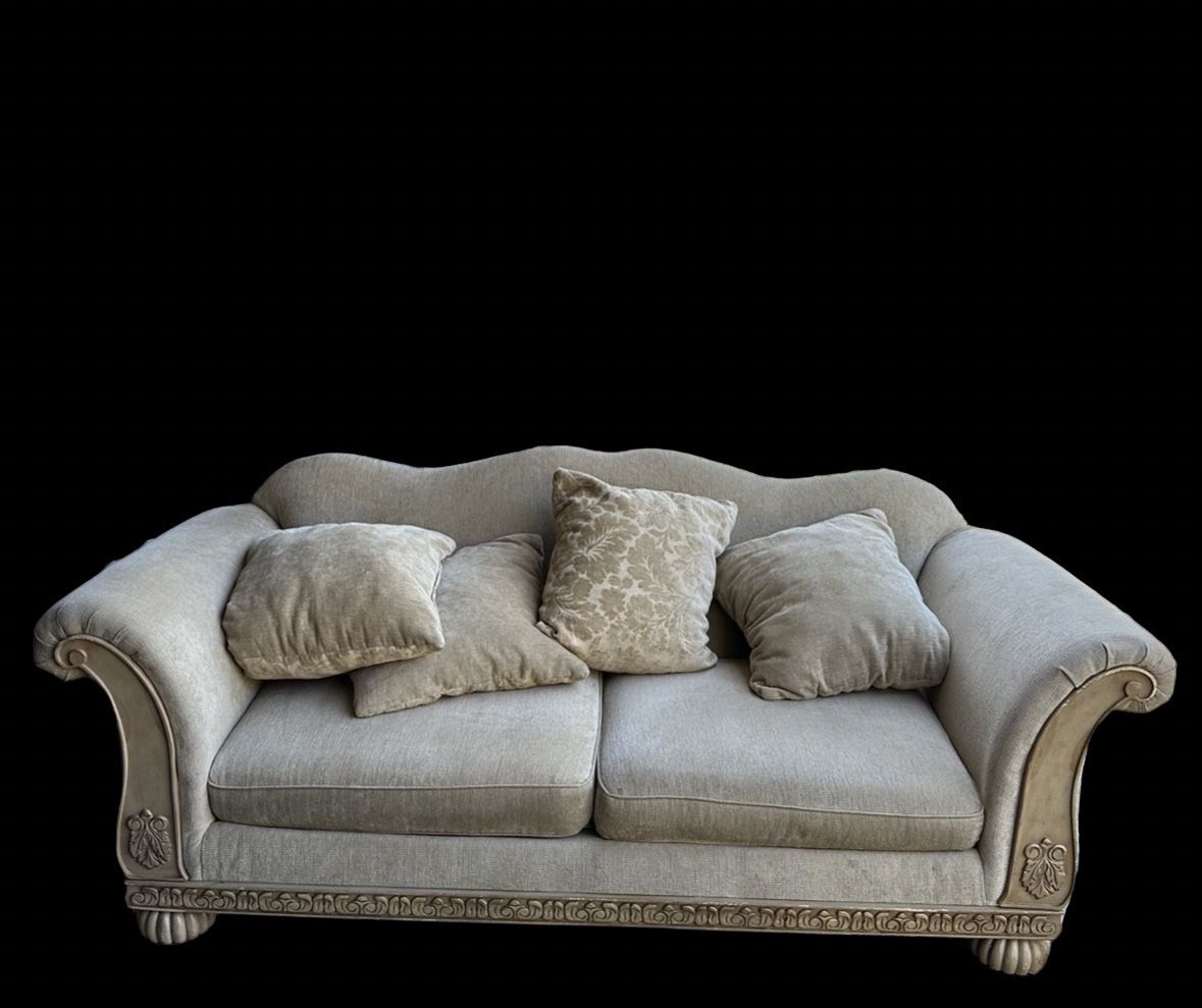 Beautiful Grey/Beige Couch