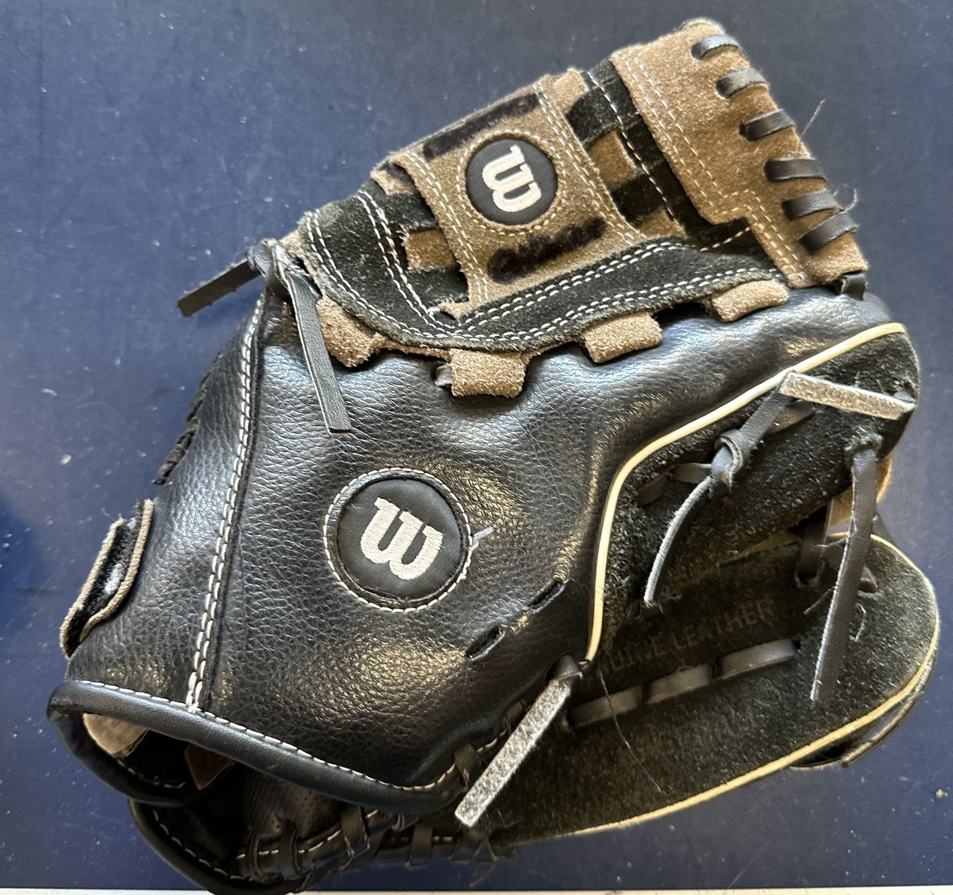 Youth Baseball Glove Size 11” 