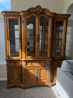 Beautiful Oak Hutch Two Pieces Plus Matching Dinning Room Table With Leaf