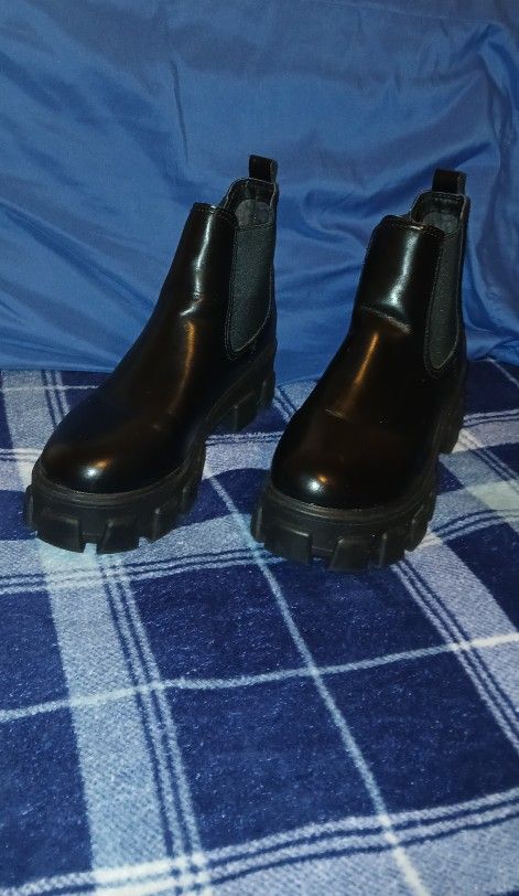 Circus Faux leather Boots