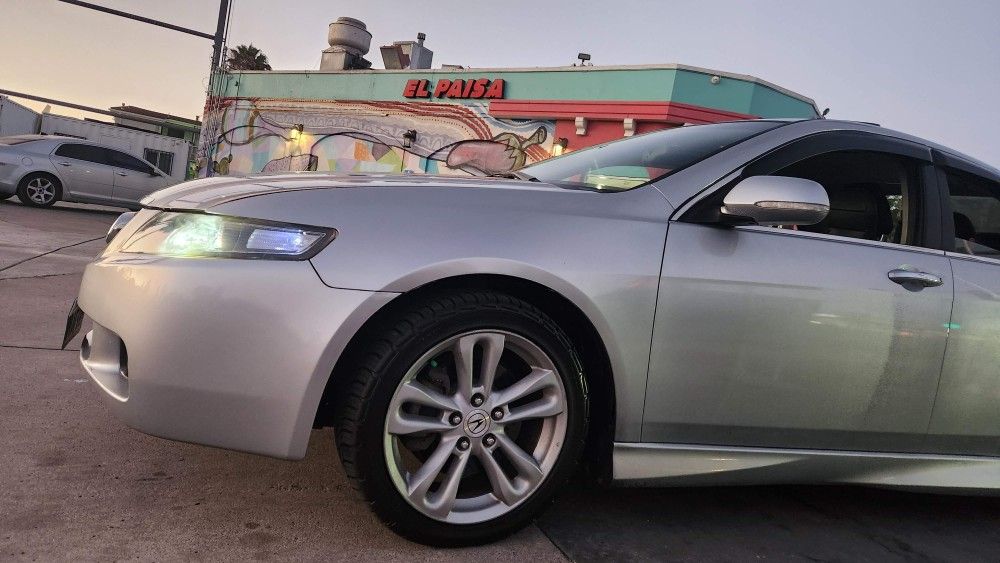 2004 Acura TSX