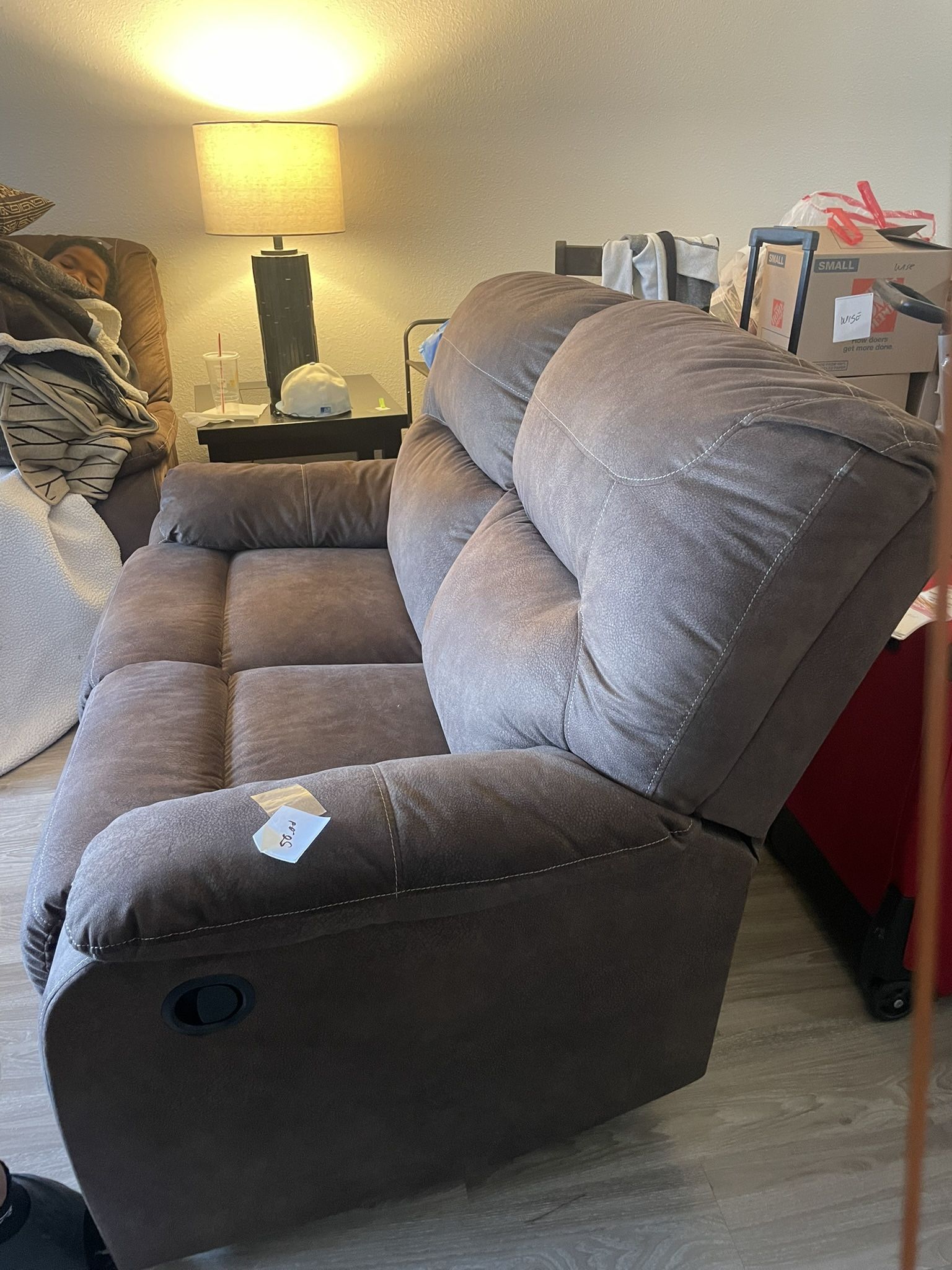 Bolzano Manual Reclining Loveseat