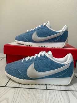 Nike pacific se Women Size 8.5/Men Size 7 denim Blue/White Athletic Sneakers