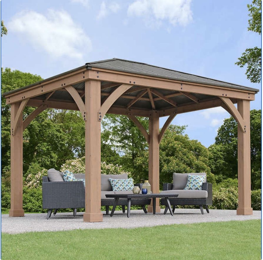 12' x 14' Cedar Gazebo with Aluminum Roof