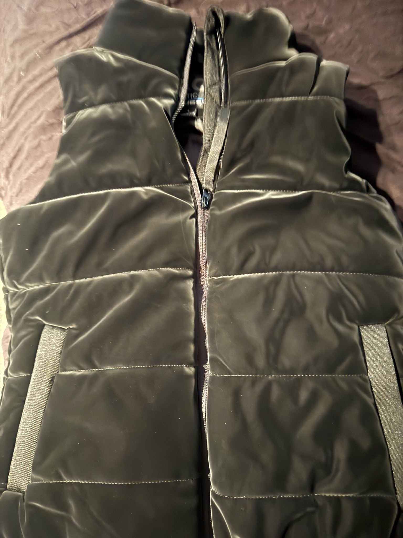 Women Vest Size Small