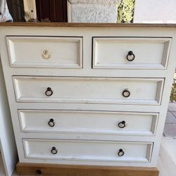 Solid Wood 5- Drawer Chest Dresser 