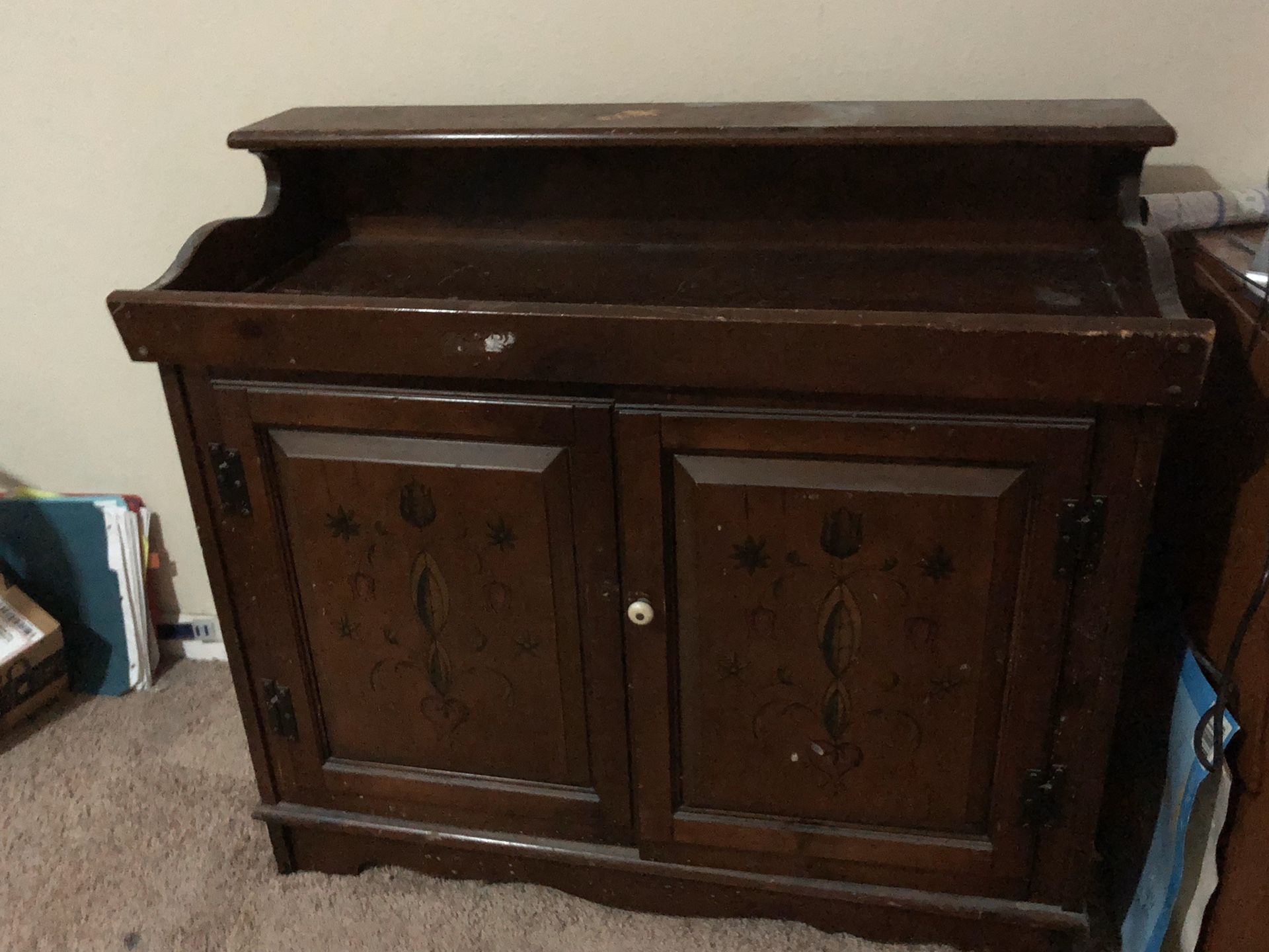 1970’s Magnavox dry sink stereo cabinet with turntable and 8 track for Sale in Federal Way, WA ...