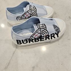 Burberry Toddler Slip On Shoes Sz 25