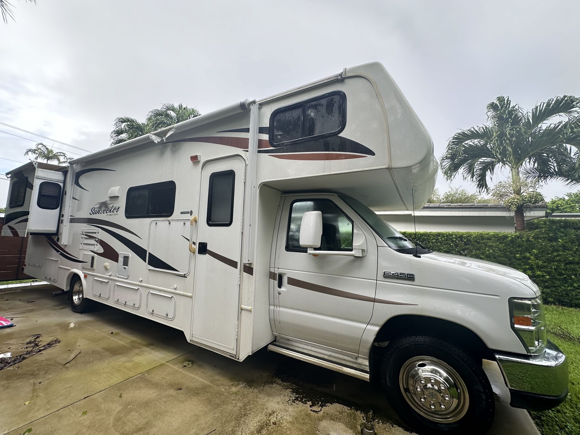 2013 Forest River Sunseeker RV