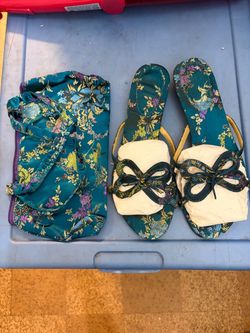 Sandals with purse