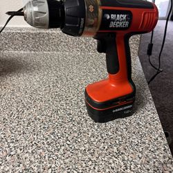 Black & Decker 12V Drill