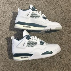Jordan 4 Retro Oxidized Green (Size M 9.5)
