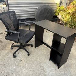 Desk With Chair 