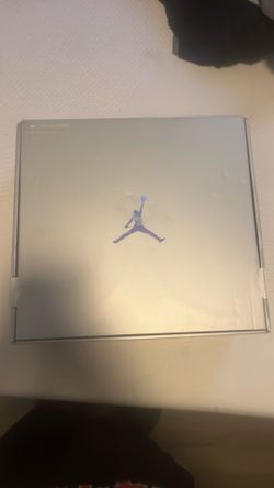 Air Jordan adapt
