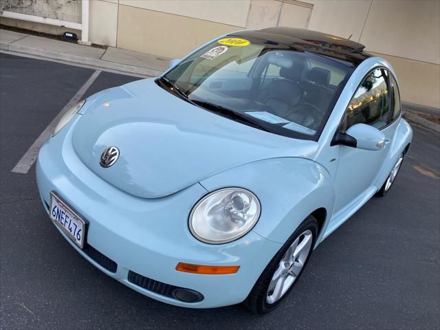 2010 Volkswagen New Beetle Coupe