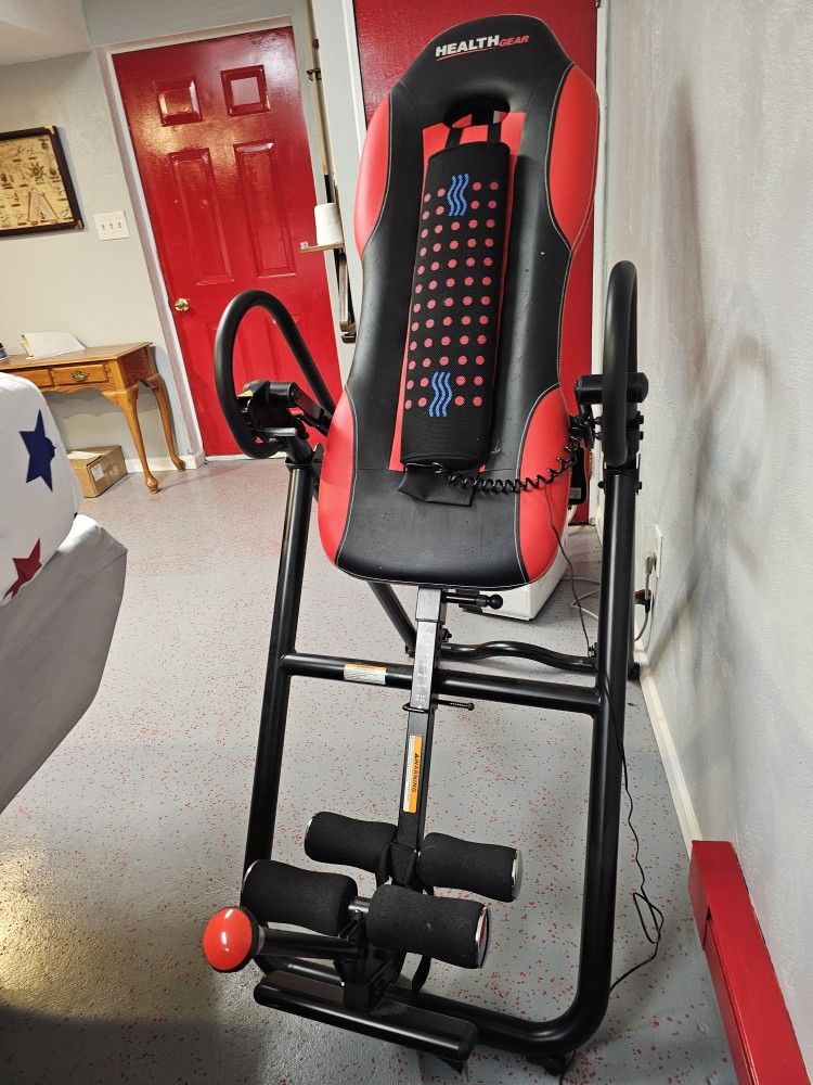 Inversion table with heat 🔥 and massage