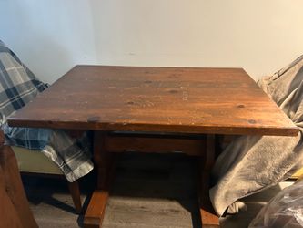 Vintage dining room table