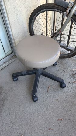 Medical stool