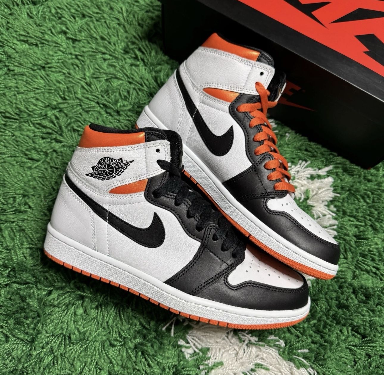 JORDAN 1 ‘ELECTRO ORANGE’🍊
