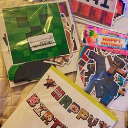Pixel Minecraft party supplies