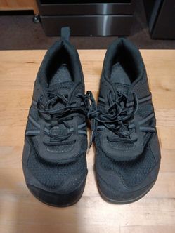 XERO Black Mesh Low-Top Sneakers