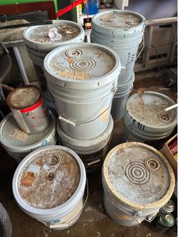 5 gallon bucket paint