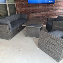 New inbox patio set (we finance and deliver)($54 down,$1299 total)(90 day no interest payment plan)