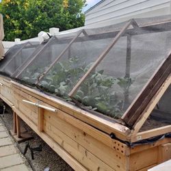 Beautiful privacy wall Frame Planter Box Garden Bed Outdoor Design cedar redwood AC pool equipment cover