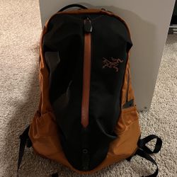 Arc’teryx Arro 16 Backpack