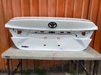 Toyota Camry rear Door trunk Lid OEM I2024-2026