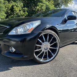 22” Player Rims With New Tires 