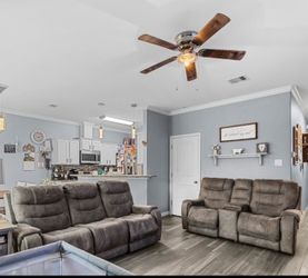 Reclining couches