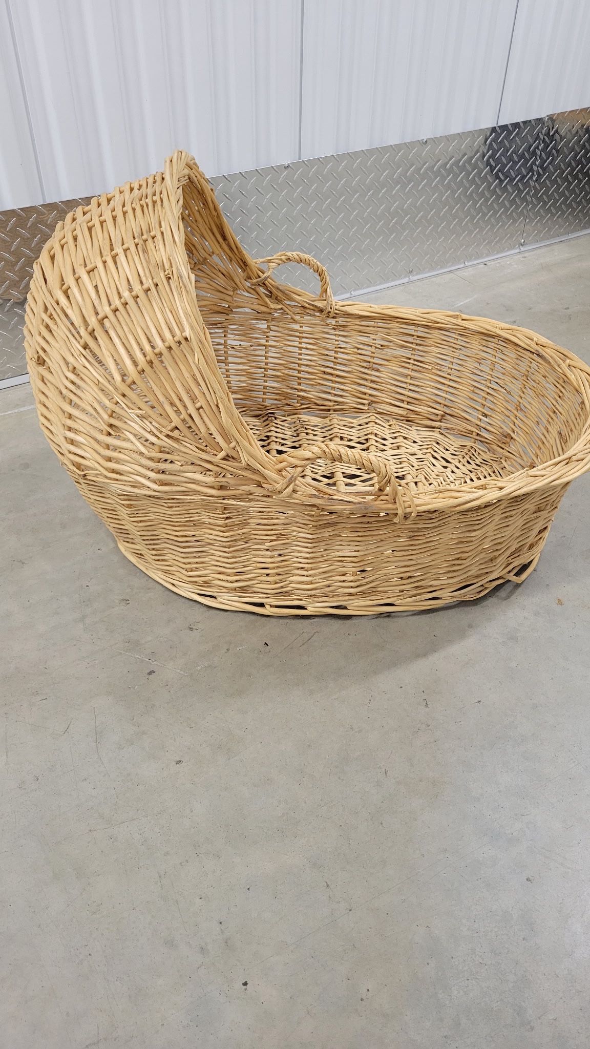 Large Wicker Dog Bed Or ….. 