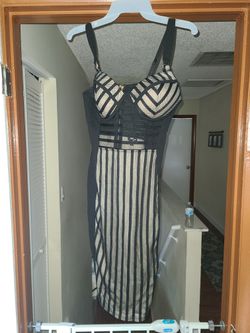 Fashion nova Dress Never Worn Size M