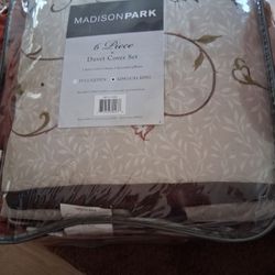 Madison Park 6 Piece Duvet Cover Set