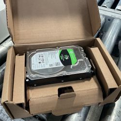 Seagate IronWolf 8TB NAS Internal Hard Drive 3.5” SATA 6Gb/s 7200RPM 256MB Cache