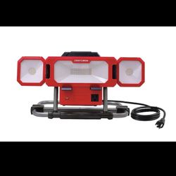 CRAFTSMAN 3000 LUMENS LED WORK LIGHT-3 heads - USB - Power plug Outlet included