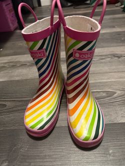 Girl rainboots