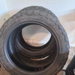 PAIR OF TOYO OPEN COUNTRY M/T 37x13.50R24LT TIRES