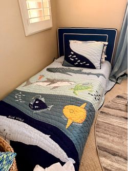 Delta Children Twin Bed, Mattress & Mattress Protector