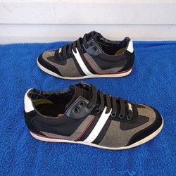 Hugo Boss Akeen Low Shoes (contact info removed)4 Size 6(39)