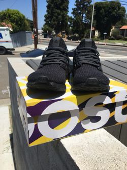 Adidas ultra boost triple black for Sale in Westminster, CA - OfferUp