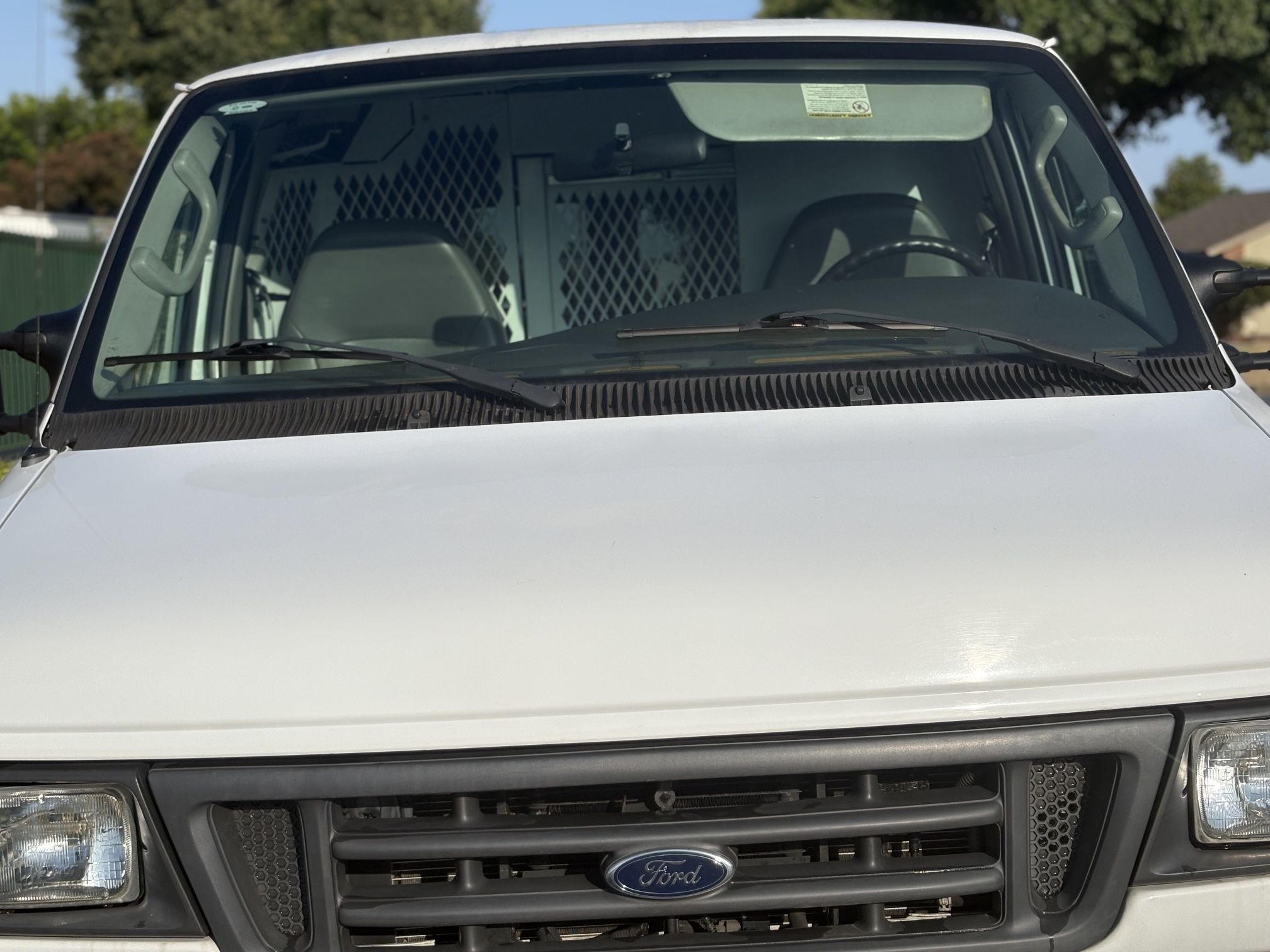 07 Ford E350