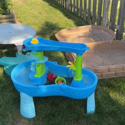 Outdoor Play 